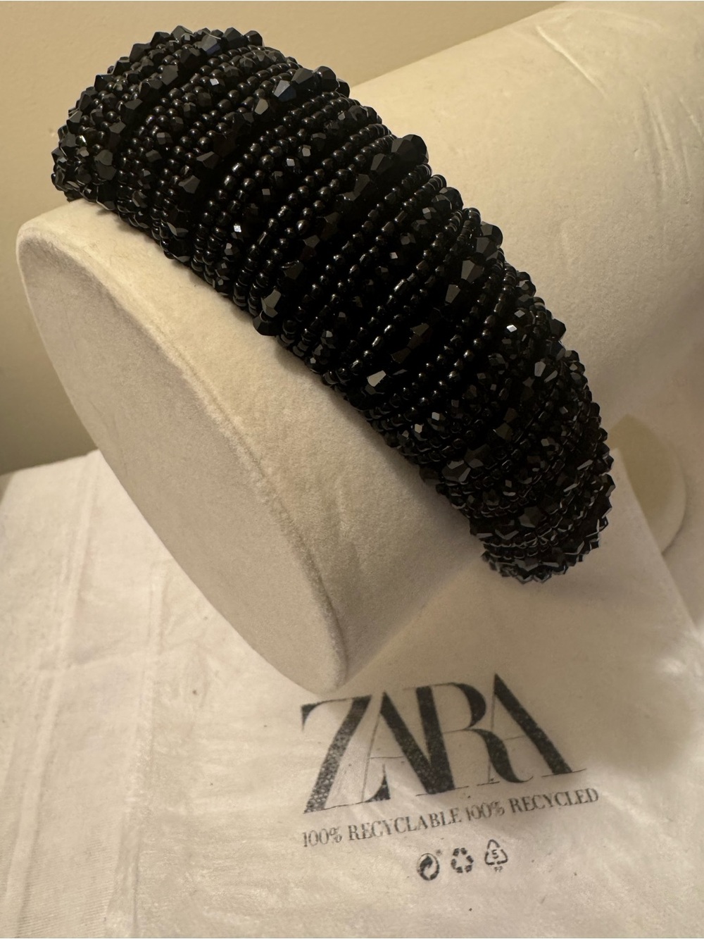Zara Rare Padded Black Beaded Rhinestone Headband EUC with Dust Bag